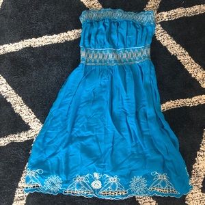 Eye-catching Blue CoverUp